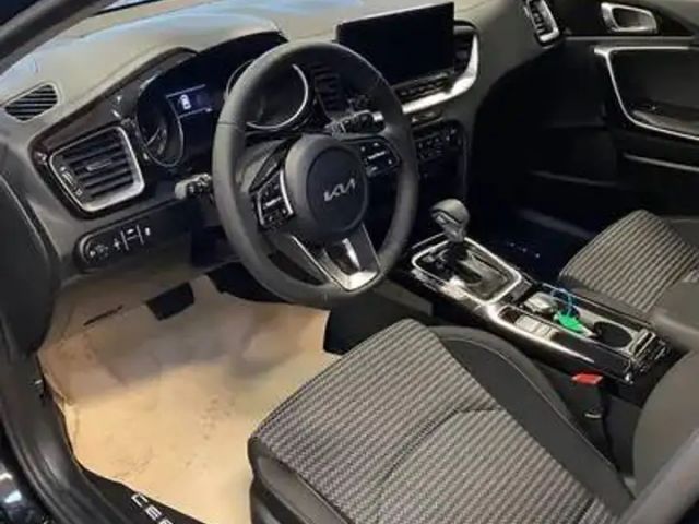 Kia Ceed / cee'd