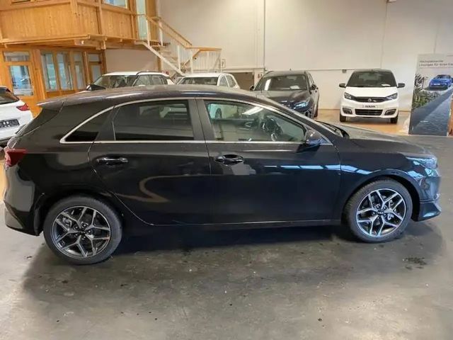 Kia Ceed / cee'd