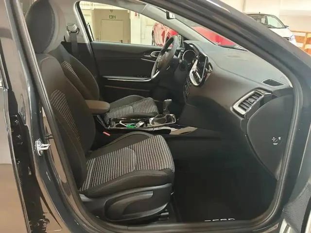 Kia Ceed / cee'd