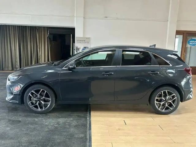Kia Ceed / cee'd