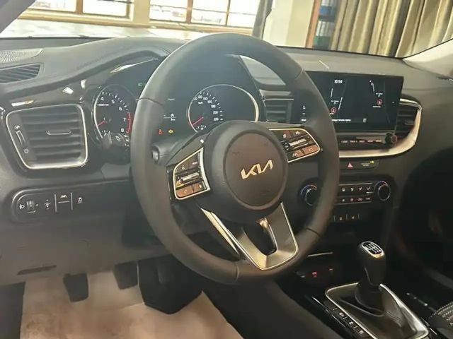 Kia Ceed / cee'd