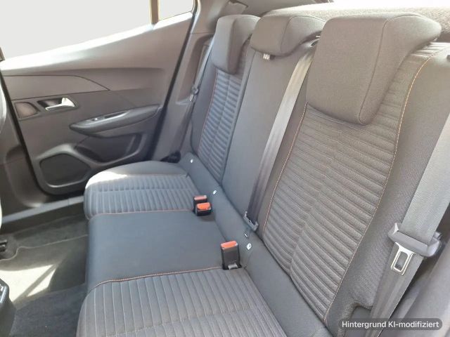 Peugeot e-2008