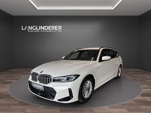 BMW 320 i Touring M-Sportpaket NP 66.198,- AHK RFK 2024 Benzine
