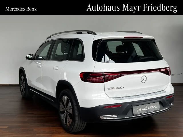 Mercedes-Benz EQB 250