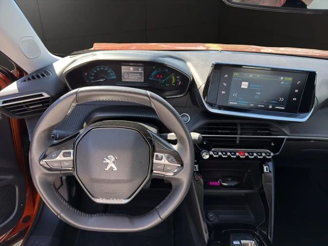 Peugeot e-2008