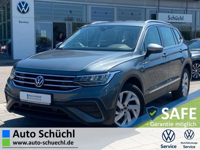 Volkswagen Tiguan Allspace 1.5 TSI DSG LIFE 7-SITZER+AHK+AC 2025 Benzine