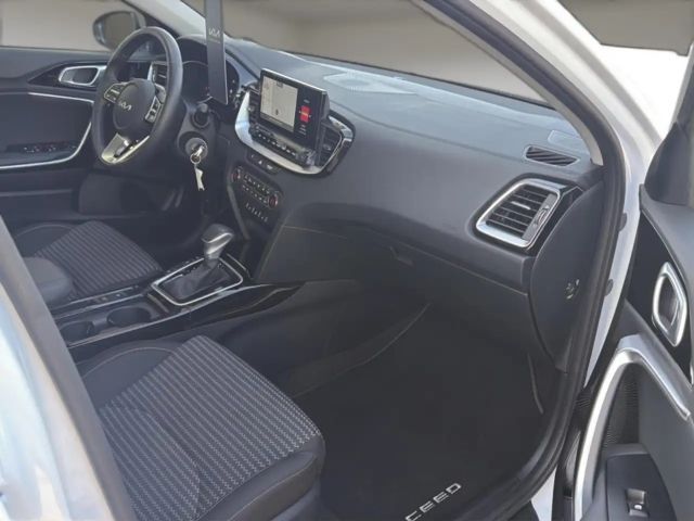 Kia Ceed / cee'd