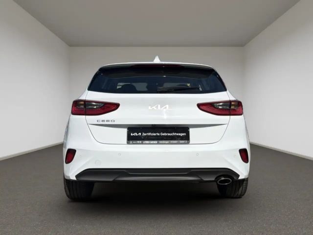 Kia Ceed / cee'd