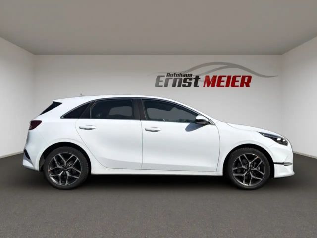 Kia Ceed / cee'd