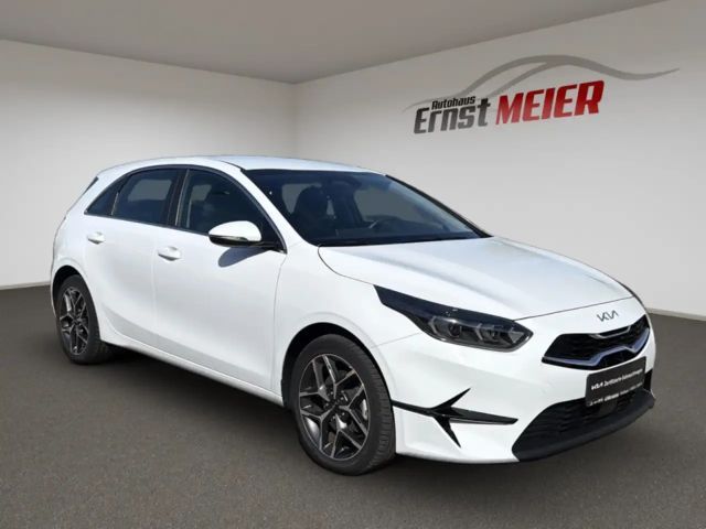 Kia Ceed / cee'd