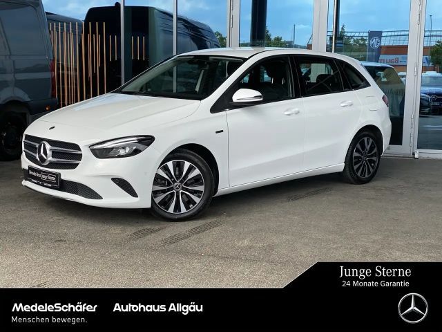 Mercedes-Benz B 250 B 250 e Style Memory Led Rückfahrkamera EasyPack 2021 Hybride / Benzine