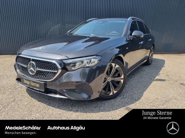 Mercedes-Benz E 300 E 300 T e Avantgarde 19" AHK 4xSitzheizung LED Tel 2025 Hybride / Benzine