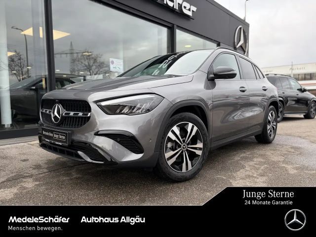 Mercedes-Benz GLA 200 GLA 200 Progressive Night Distro AHK 360° Sound 2026 Benzine