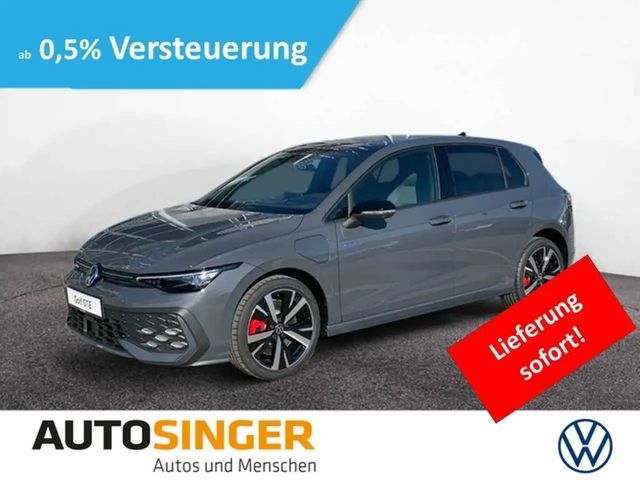 Volkswagen Golf GTE AHK*PANO*DCC*NAV*HUD*360 2025 Hybride / Benzine
