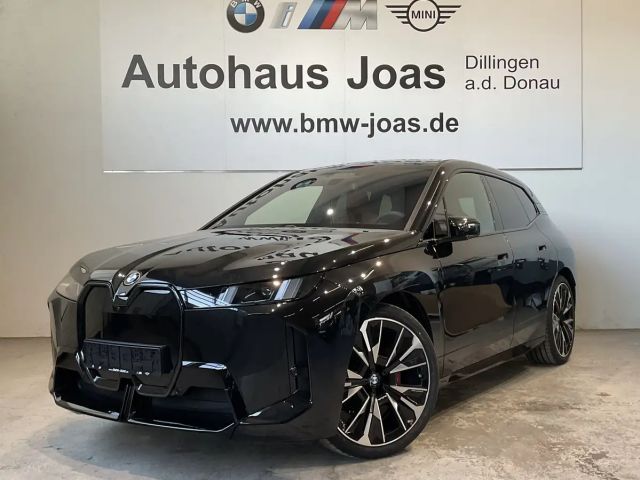 BMW iX xDrive60 AHK, Sitzbelüftung, Panorama Glasdach 2026 Elektrisch