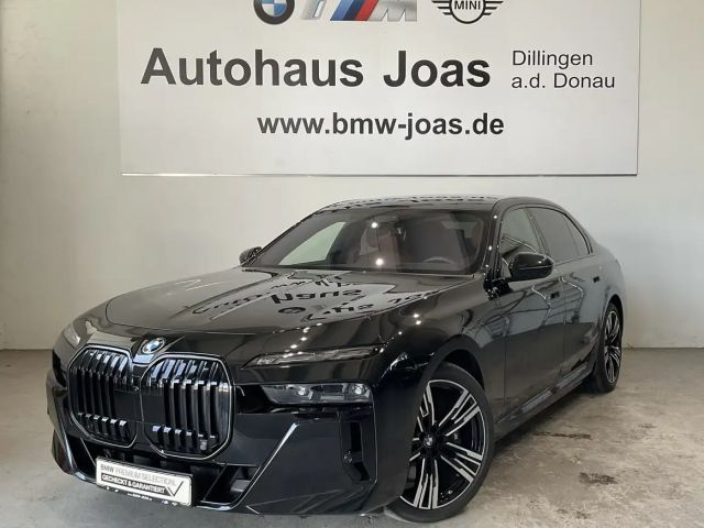 BMW i7 xDrive60 M Sportpaket Pro|Automatiküren|Sitzbelüft 2025 Elektrisch