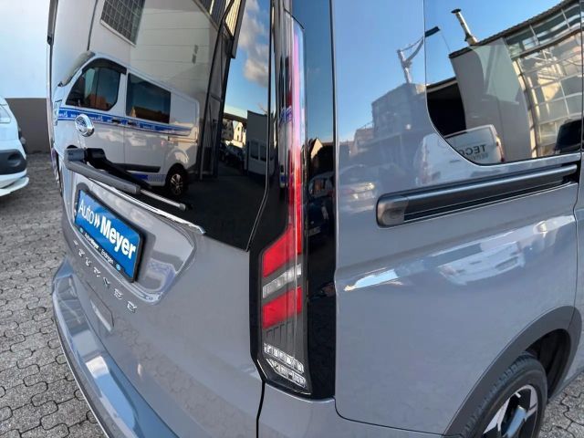 Ford Tourneo