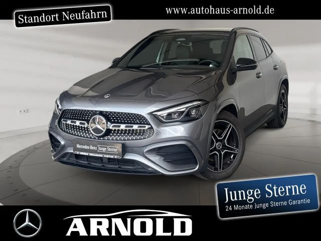 Mercedes-Benz GLA 220 GLA 220 4M AMG-Line MULTIBEAM Night-P. Navi LED BC 2025 Benzine