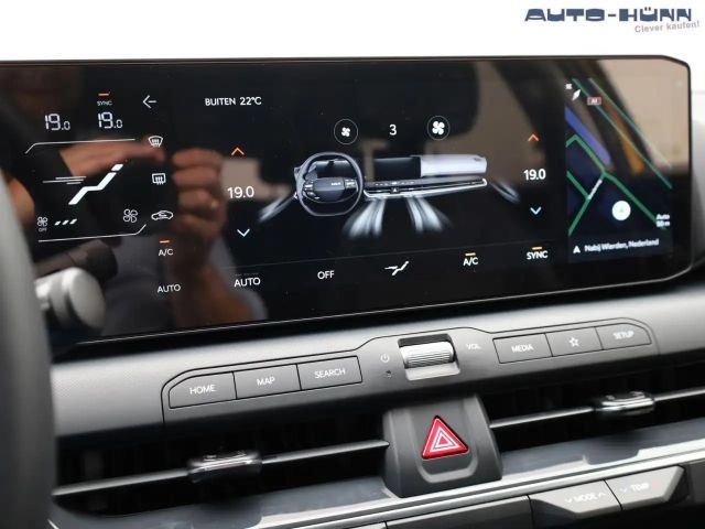 Kia K4