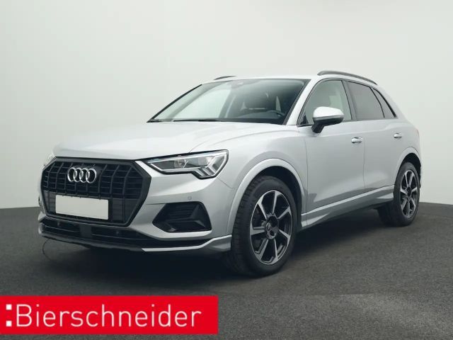 Audi Q3 35 TFSI s tronic advanced 5-J-GAR NAVI AHK LED 2023 Benzine