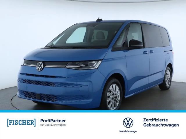 Volkswagen T7 Multivan 2.0 TSI Life kurz KÜ Matrix Navi HUD Harman Kardon 2025 Benzine
