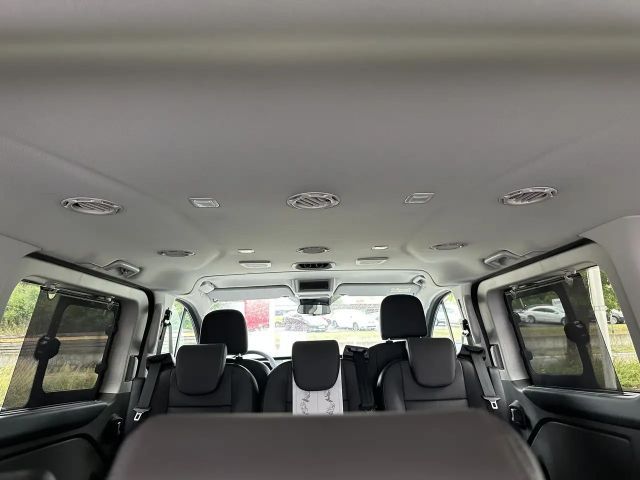Ford Tourneo