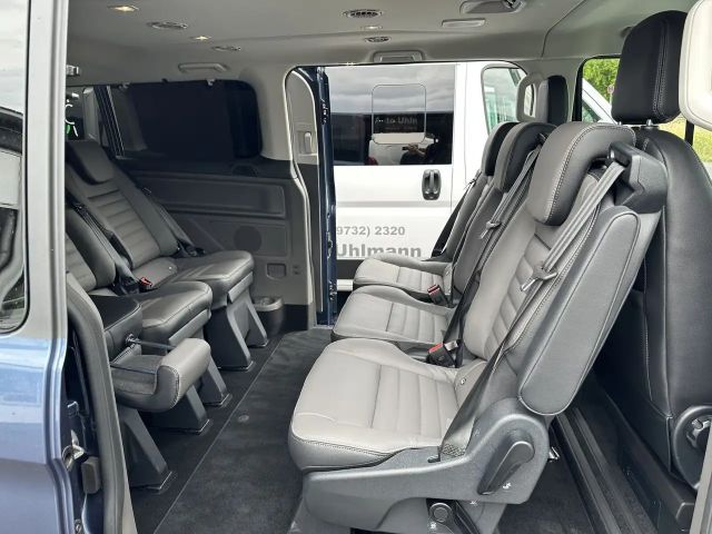 Ford Tourneo
