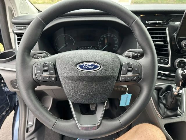 Ford Tourneo