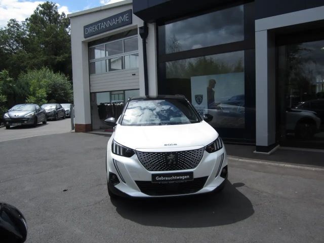 Peugeot e-2008