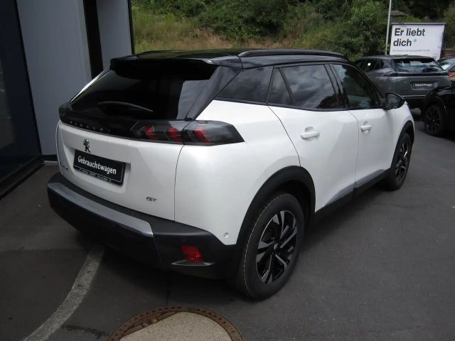 Peugeot e-2008