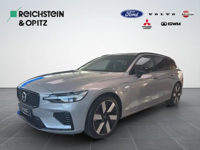 Volvo V60 Kombi Plus Dark Recharge Plug-In Hybrid AWD 2025 Hybride / Benzine