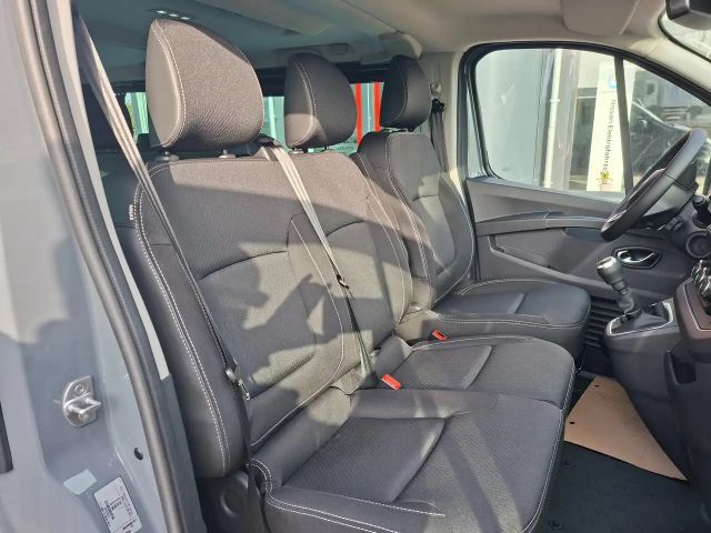 Nissan Primastar
