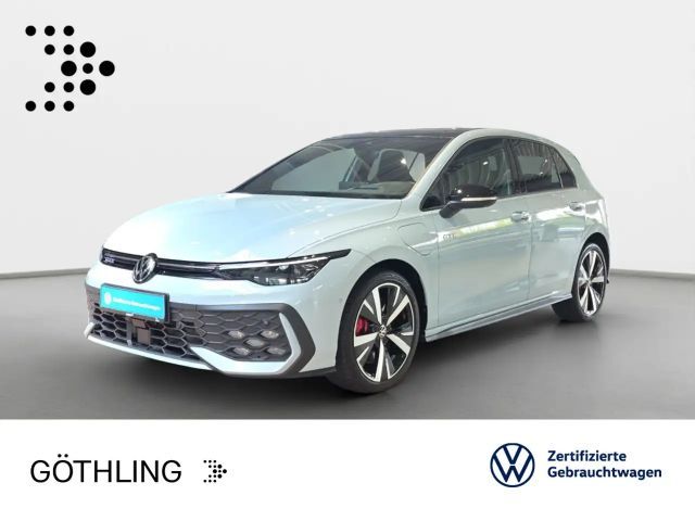 Volkswagen Golf GTE VIII GTE Hybrid blackstyle Matrix*Pano*DCC* 2025 Hybride / Benzine