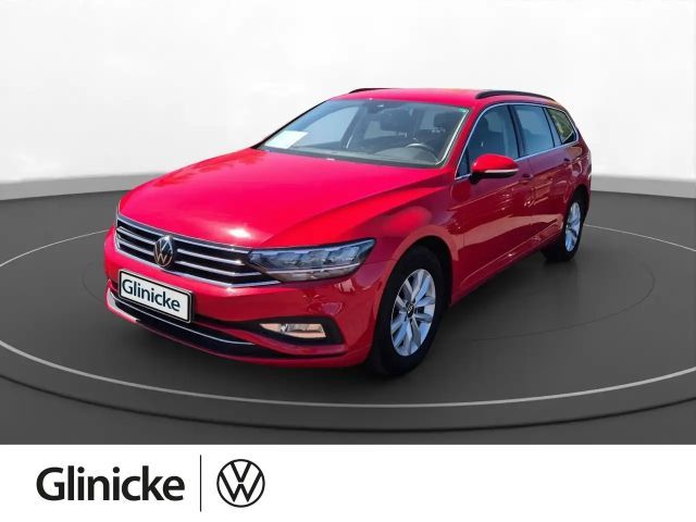 Volkswagen Passat Variant 2.0 TDI DSG Navi Rüka SiHz ACC 2023 Diesel