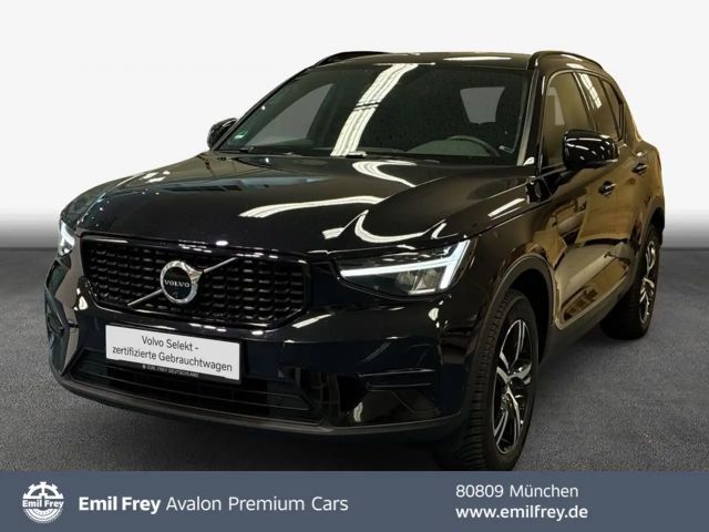 Volvo XC40 XC40 B3 B DKG Plus Dark 2023 Benzine