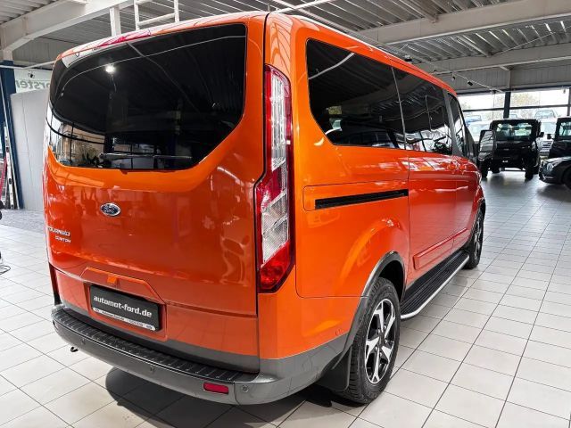 Ford Tourneo Custom