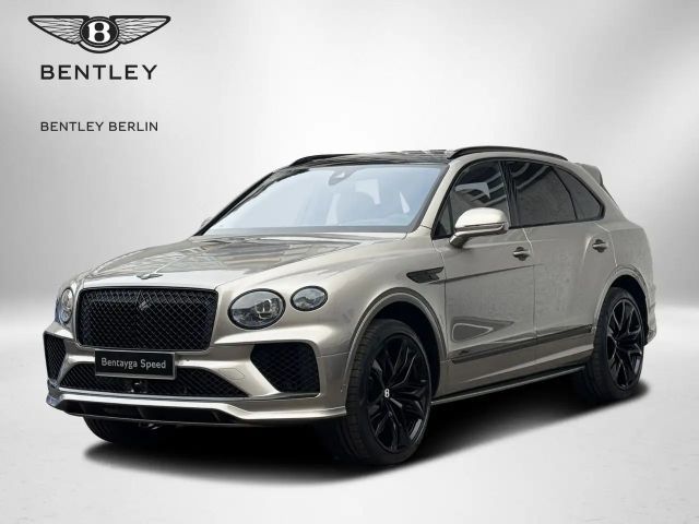 Bentley Bentayga V8 SPEED NAIM STANDHEIZUNG 23 ZOLL 2026 Benzine
