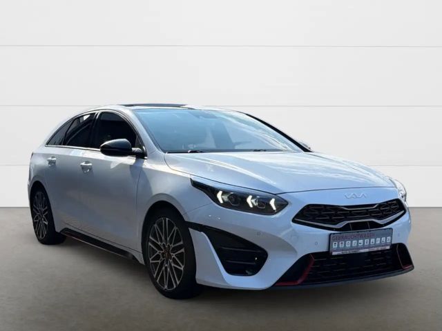 Kia ProCeed / pro_cee'd