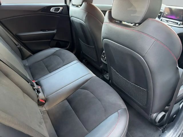 Kia Ceed / cee'd