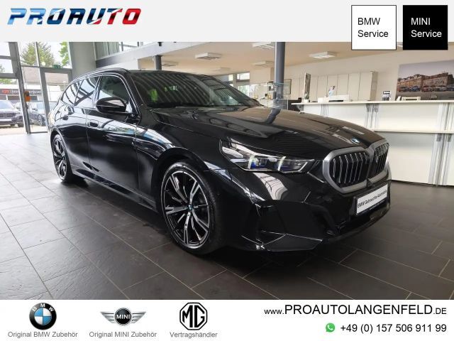 BMW 520 d xDrive M Sport Tour. 360°/HUD/Travel/20"/AHK 2025 Diesel