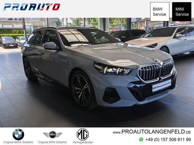 BMW 520 d xDr M Sport Tour. 360°/HUD/Travel/20"/AHK 2025 Diesel