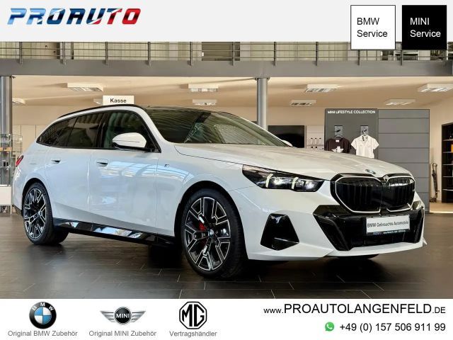 BMW 520 d xDr Tour. M Sport Pro 360°/Pano/Travel/20"/AHK 2025 Diesel