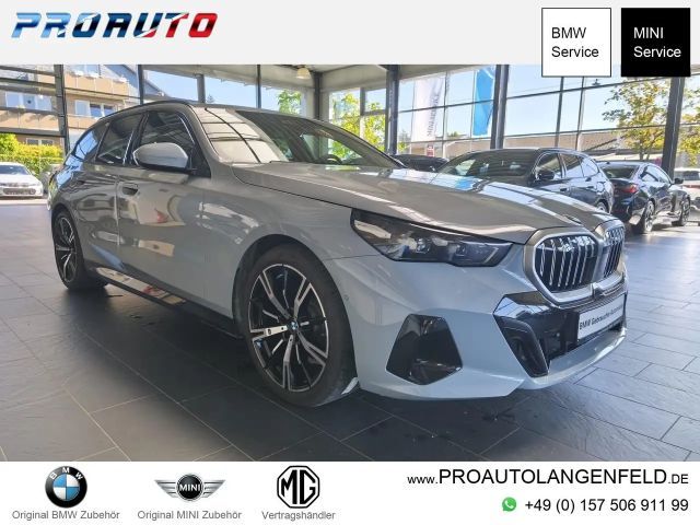 BMW 520 d Tour. xDrive M Sport AHK/RFK/H&K/ACC/20" 2025 Diesel