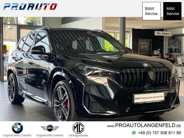 BMW X1 18i sDrive M Sport Pro A-LED/AHK/Pano/19" 2025 Benzine