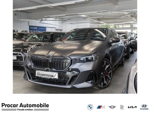 BMW 520 d Touring M Sport HUD PANO ACC 360°KAM RFK 2025 Diesel