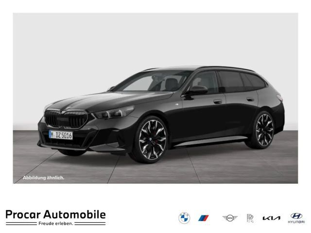 BMW 520 d Touring M Sport AHK RFK NAVI LED PDC V+H 2025 Diesel