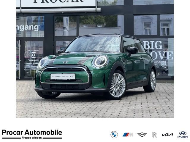 MINI Cooper Classic Trim LED Navi DA PA PDC Tempomat 2023 Benzine