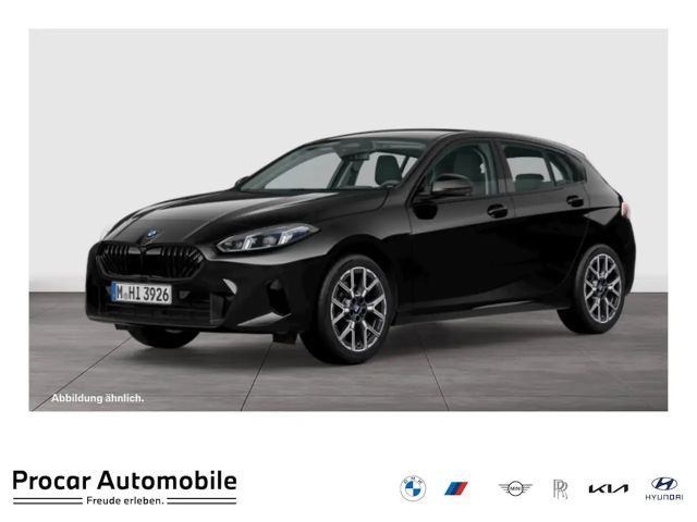 BMW 120 Elektr.Sitze HuD PA+ DA Komfortz. LED 2025 Benzine