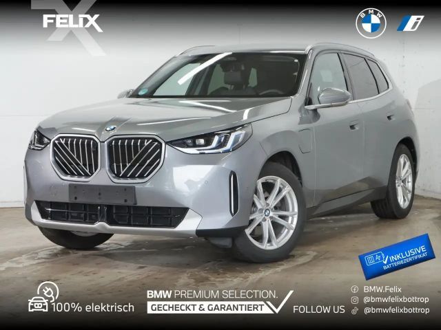 BMW X3 30e xDrive G45+ANH.KUPPLUNG+LIVE COCKPIT PRO+MEMOR 2025 Hybride / Benzine