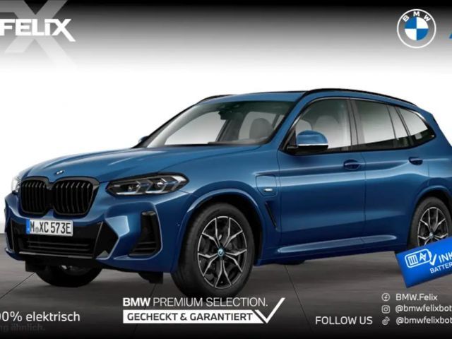 BMW X3 xDrive30e M SPORTPAKET+PANORAMA+LIVE COCKPIT PRO 2022 Hybride / Benzine